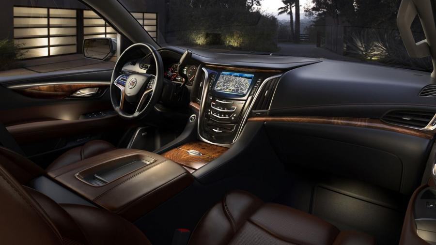  Cadillac Escalade 2015 года  (фото 21 из 91)